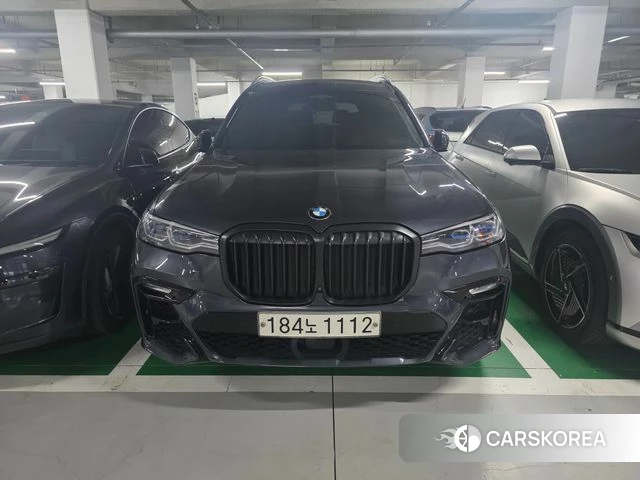 BMW X7 (G07) 2020 Серый из Кореи