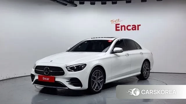 Mercedes-Benz E-Class W213 2022 Белый из Кореи