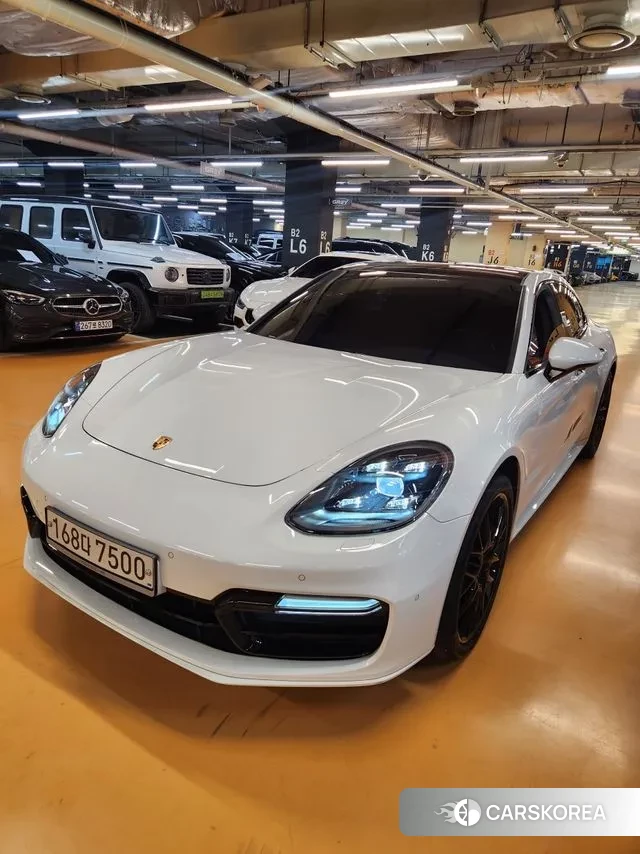 Porsche Panamera (971) 2020 Белый из Кореи