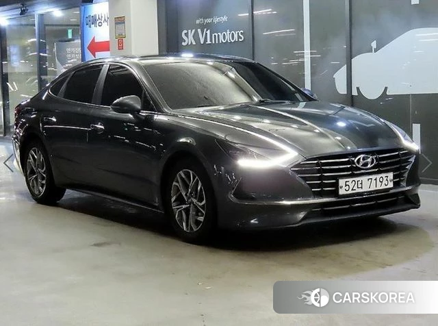 Hyundai Sonata (DN8) 2019 Серый из Кореи