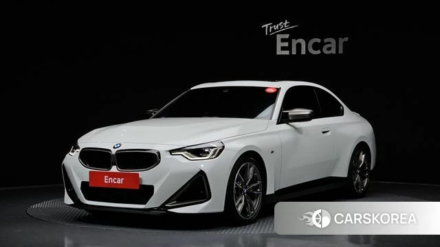 BMW 2 Series (G42) 2023 Белый из Кореи