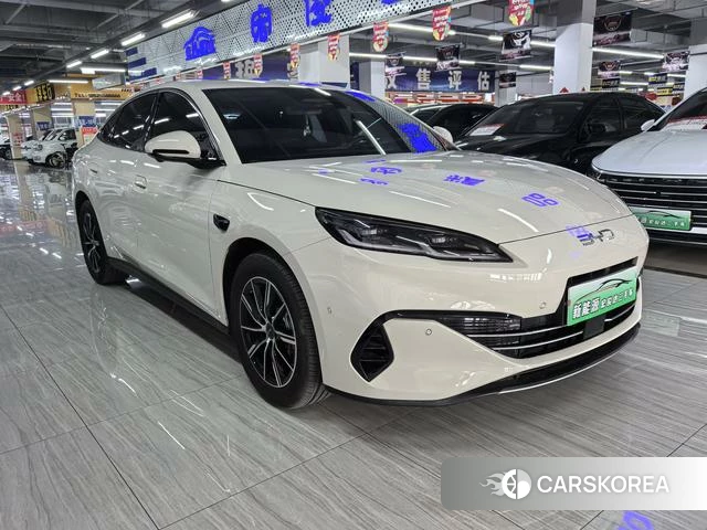 BYD Seal 06DM 2025 Белый из Китая