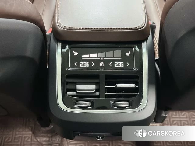 Volvo XC90 2018 Черный из Китая