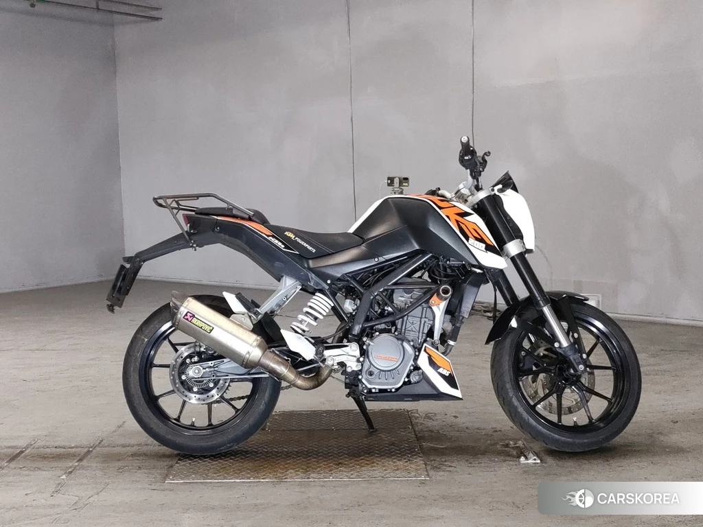 Проданный KTM 200 DUKE 2013 из Японии, фото 2