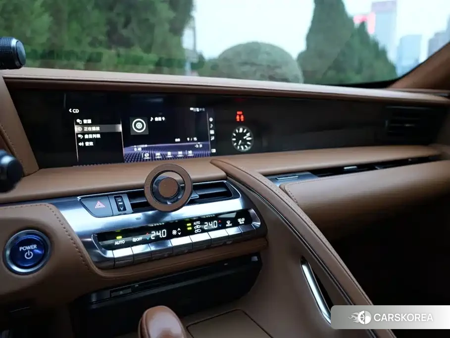 Lexus LC 2018 Белый из Китая