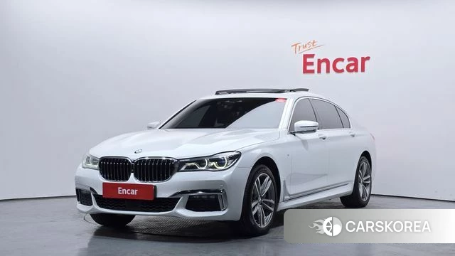 BMW 7 Series (G11) 2018 Белый из Кореи
