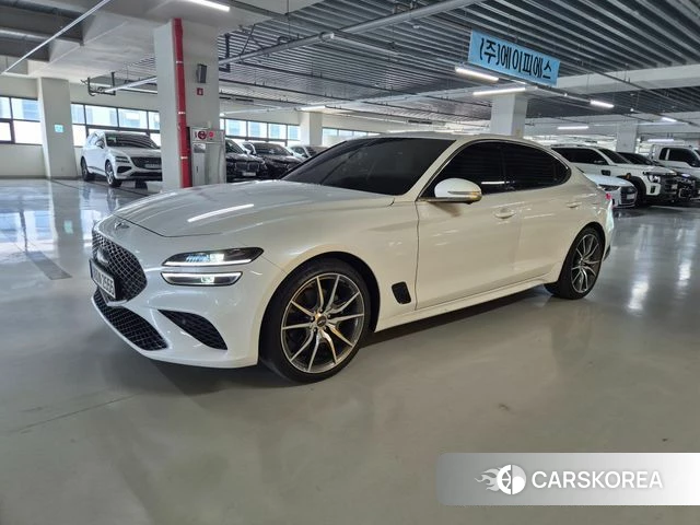 Genesis The New G70 2023 Белый из Кореи