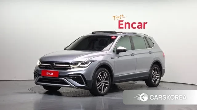 Volkswagen Tiguan Allspace 2022 Серебряный из Кореи