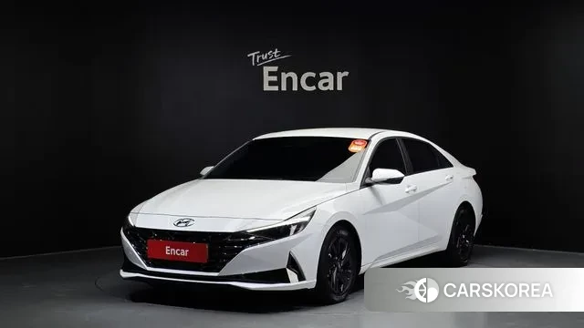 Hyundai Avante Hybrid (CN7) 2023 Белый из Кореи