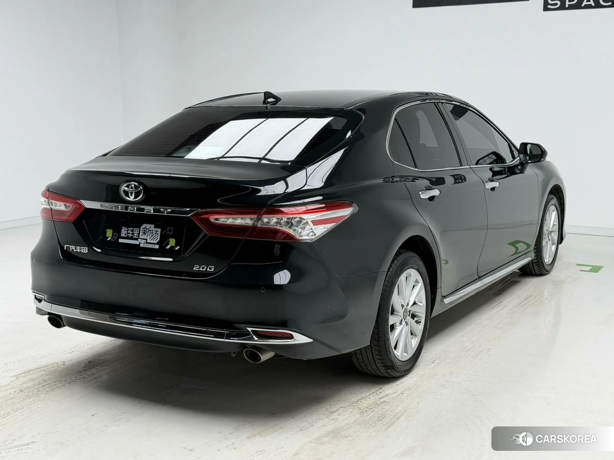 Toyota Camry 2023 Черный из Китая