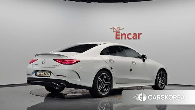 Mercedes-Benz CLS-Class C257 2022 Белый из Кореи