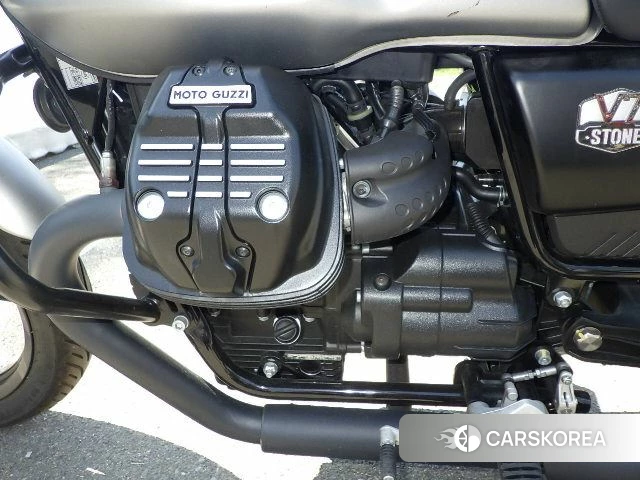 Engine photo