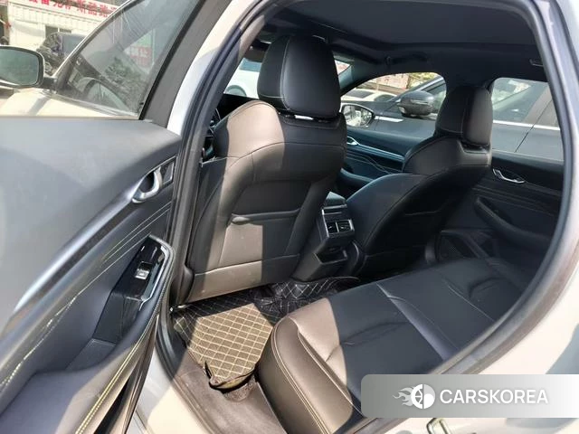 Geely Automobile Xingrui 2023 Белый из Китая