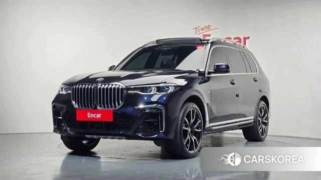 BMW X7 (G07) 2021 Черный из Кореи