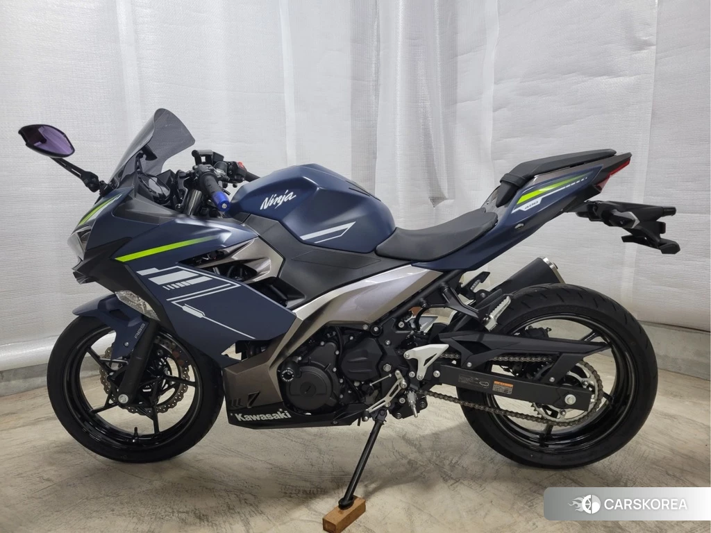 Проданный Kawasaki Ninja 400-2 2022 из Японии