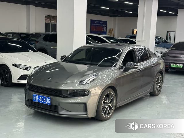 Lynk 03 2021 Темно-серый из Китая