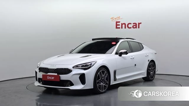 Kia Stinger Meister 2023 Белый из Кореи
