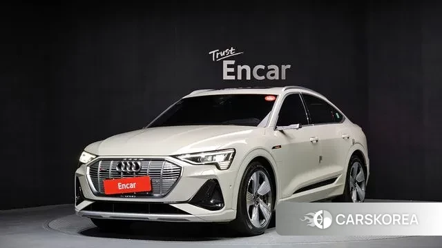 Audi e-Tron 2022 Песочный из Кореи