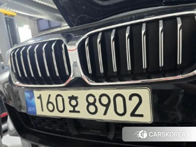 BMW 5 Series (G30) 2021 Черный из Кореи
