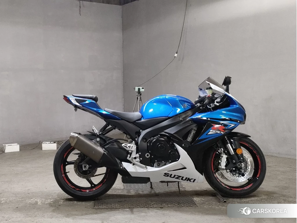 Проданный Suzuki GSX-R600 2018 из Японии, фото 2