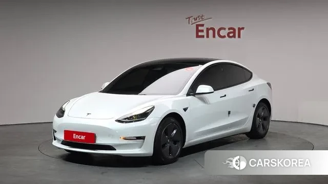 Tesla Model 3 2022 Белый из Кореи
