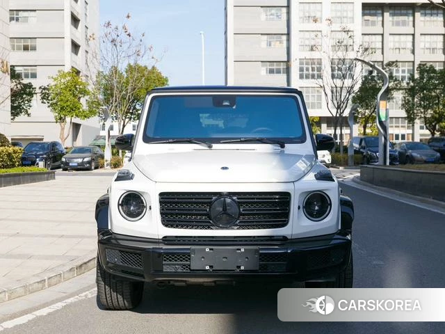 Mercedes-Benz G-class 2023 Белый из Китая