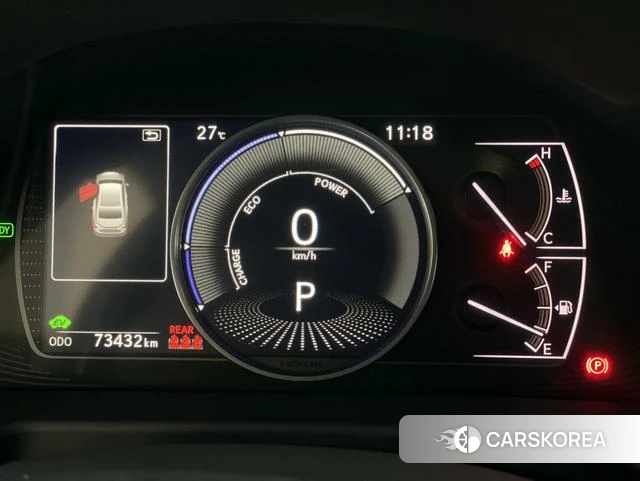 Lexus ES 2024 Серебристо-серый из Китая