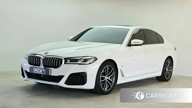 BMW 5 Series (G30) 2022 Белый из Кореи