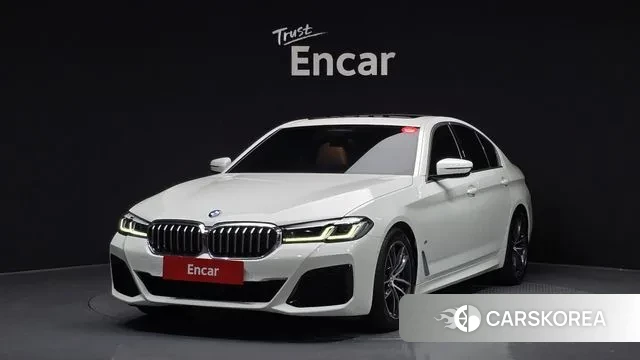 BMW 5 Series (G30) 2023 Белый из Кореи