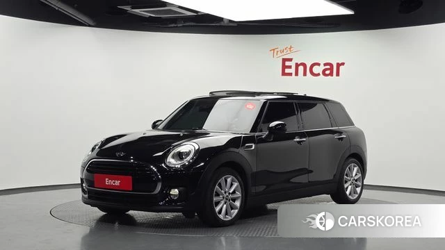 Mini Cooper Clubman 2019 Черный из Кореи