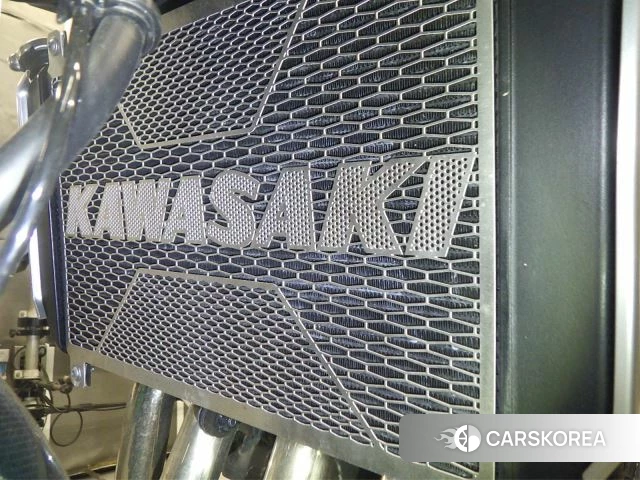 Проданный Kawasaki Z900RS 2024 из Японии