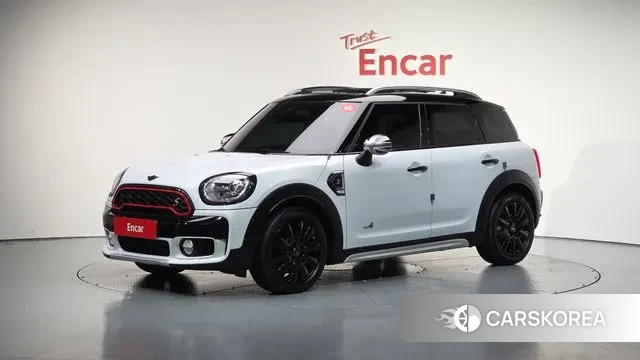 Mini Cooper S Countryman 2018 Белый из Кореи