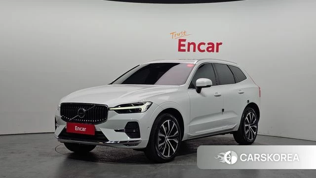 Volvo XC60 second Generation 2023 Белый из Кореи