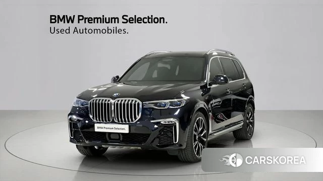 BMW X7 (G07) 2021 Черный из Кореи