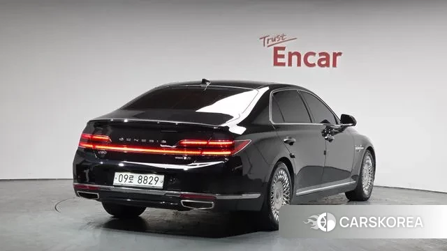 Genesis G90 2018 Черный из Кореи