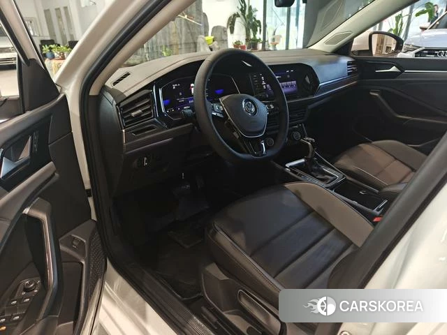 Volkswagen Sagitar 2022 Белый из Китая