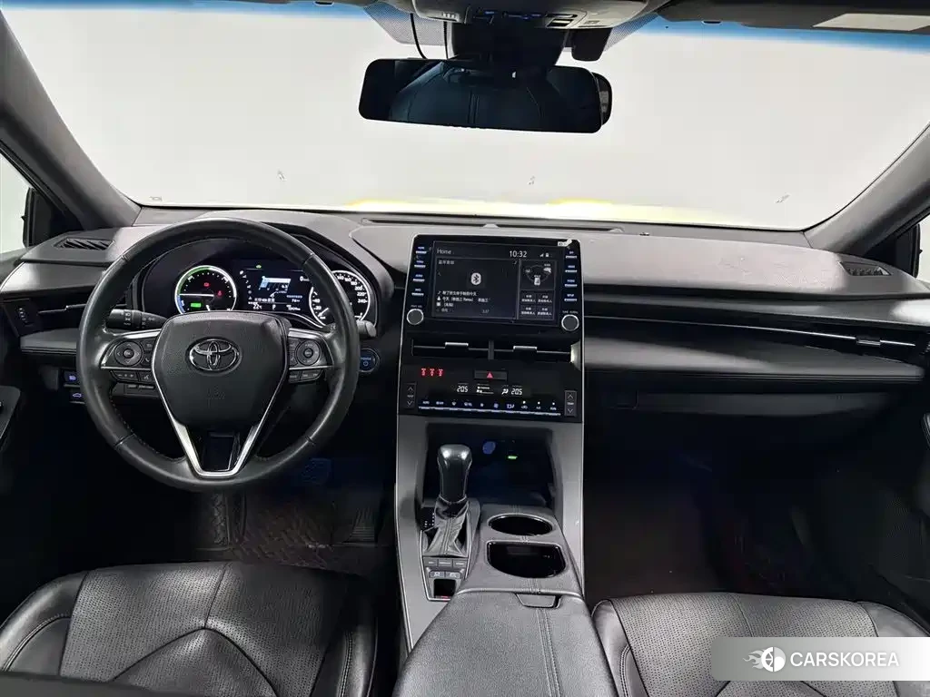 Toyota Avalon 2022 Черный из Китая