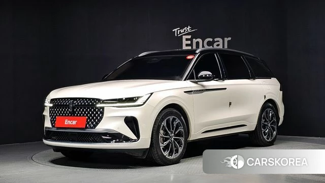 Lincoln Nautilus 2nd Generation 2025 Белый из Кореи