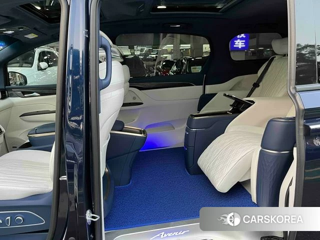 Buick GL8 2021 Синий из Китая