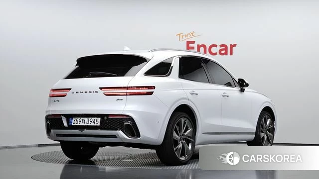 Genesis GV70 2023 Белый из Кореи
