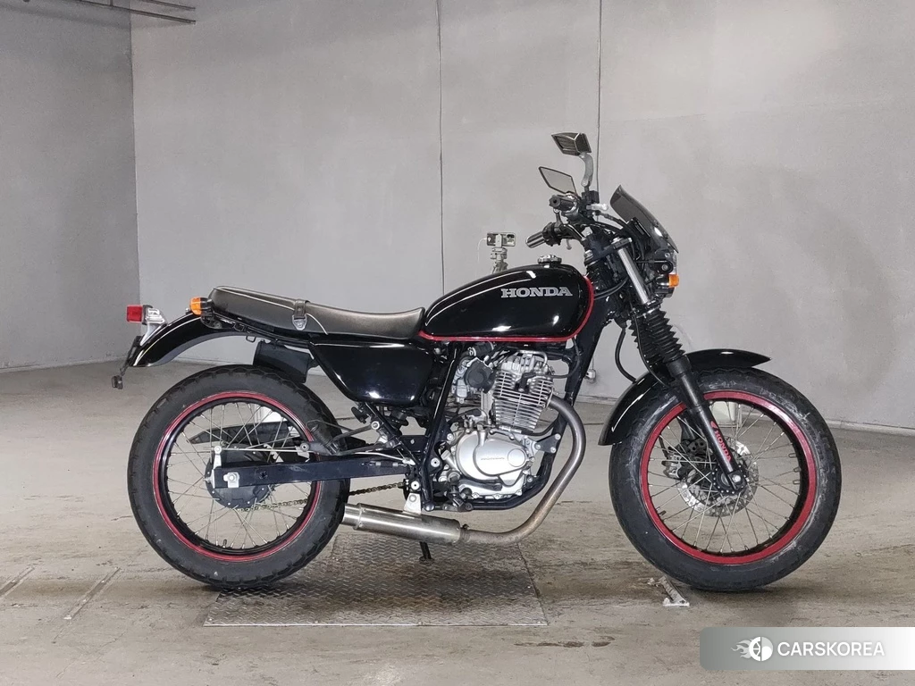 Проданный Honda CB223S 2014 из Японии, фото 2
