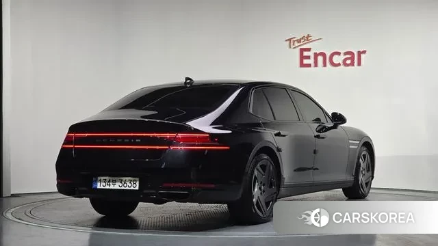 Genesis G90 (RS4) 2024 Черный из Кореи