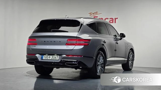 Genesis GV80 2022 Серебристо-серый из Кореи