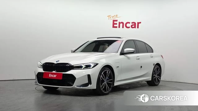 BMW 3 Series (G20) 2023 Белый из Кореи