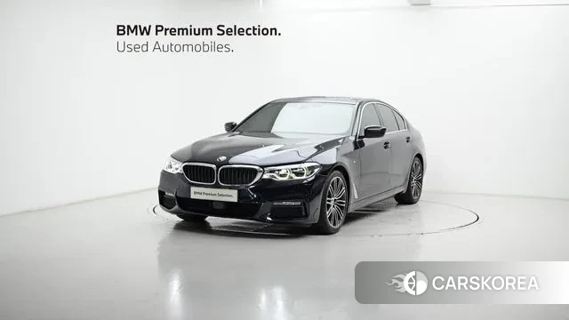 BMW 5 Series (G30) 2019 Черный из Кореи