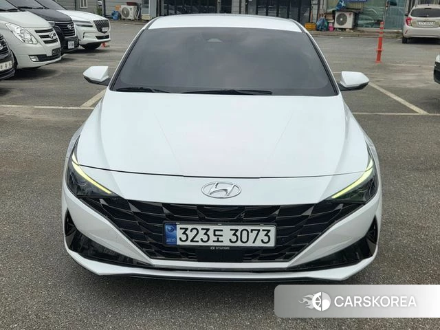 Hyundai Avante (CN7) 2021 Белый из Кореи