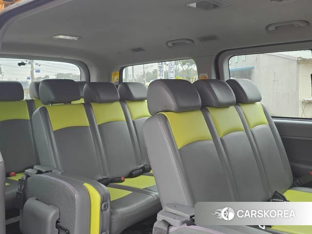 Hyundai The New Grand Starex 2020 Желтый из Кореи