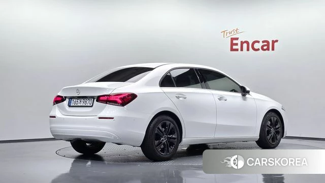 Mercedes-Benz A-Class W177 2020 Белый из Кореи