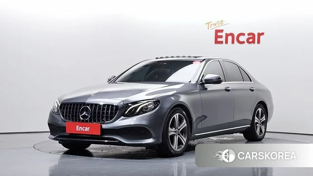 Mercedes-Benz E-Class W213 2019 Серый из Кореи