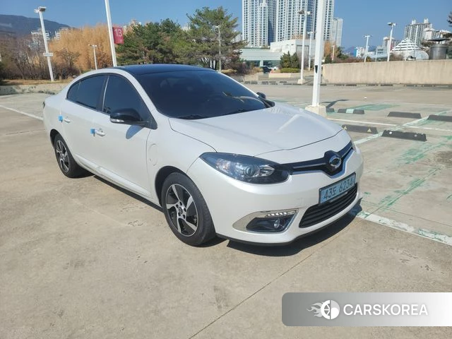 Renault Korea (Samsung) SM3 Z.E. 2019 Жемчужный цвет из Кореи